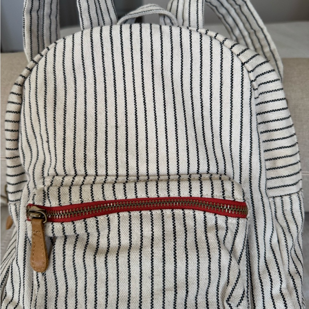 HEARTH HOME MAGNOLIA BACKPACK